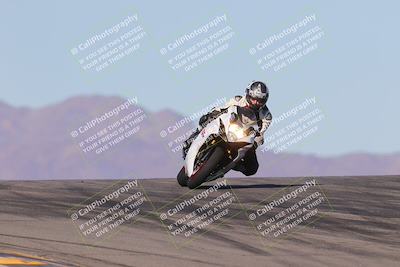 media/Dec-09-2023-SoCal Trackdays (Sat) [[76a8ac2686]]/Turns 9 and 10 (10am)/